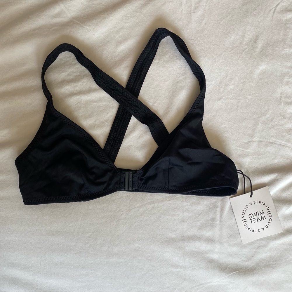 Solid & striped. Black bikini top. XS